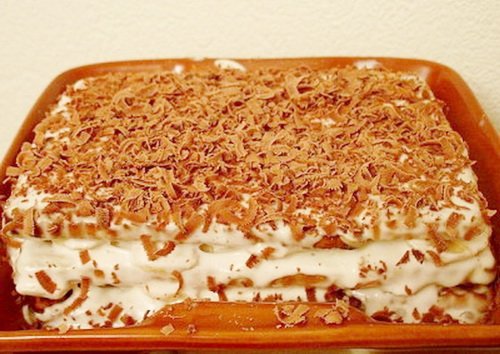 Творожно-сметанный торт из печенья. Что может быть проще и вкуснее?