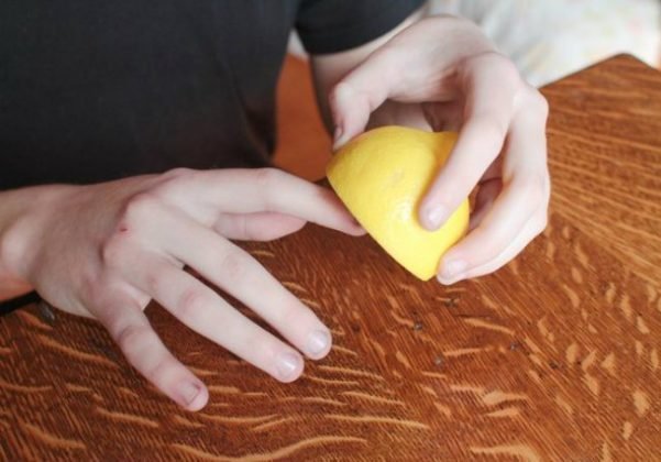 Зачем оставлять разрезанный лимон в спальне и другие невероятные хитрости!
