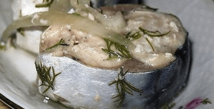 Сагудай из скумбрии — нежно-пряная рыбная закуска, которая просто тает во рту!