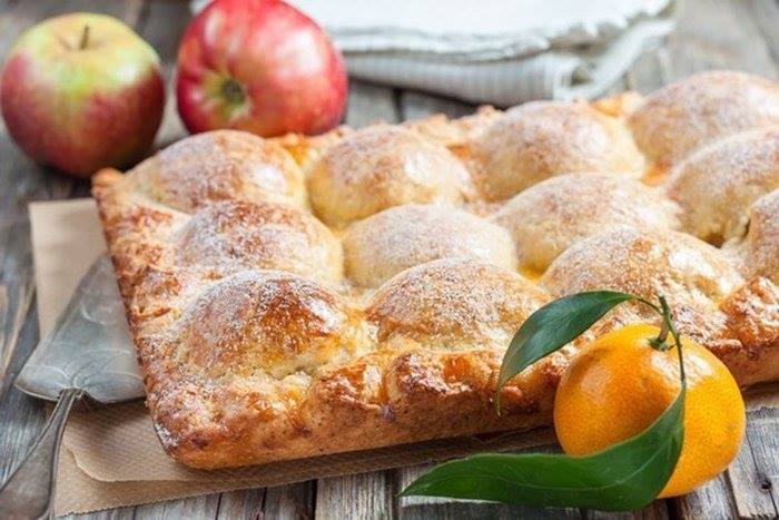 Пирог из творожного теста с яблоками - божественно вкусный и красивый!