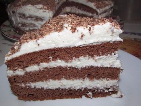 Пятиминутный шоколадный торт. Вкуснятину готовить просто!