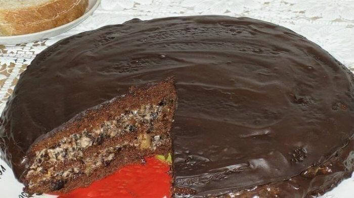 Торт «Чернослив в шоколаде» - моя сладкая кулинарная гордость. А готовить проще простого!