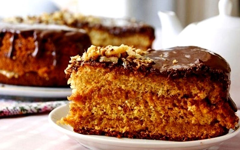 Медовый бисквитный торт
