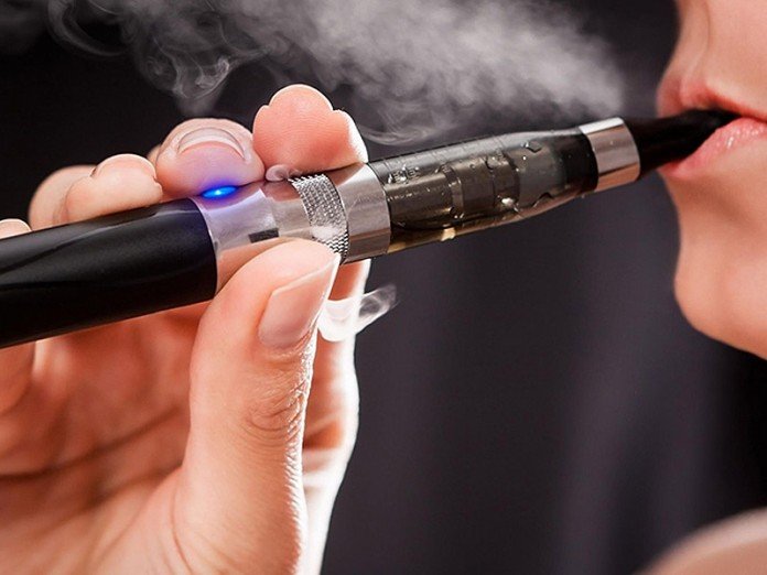 Учёные: Электронные сигареты вызовут рак быстрее обыкновенных